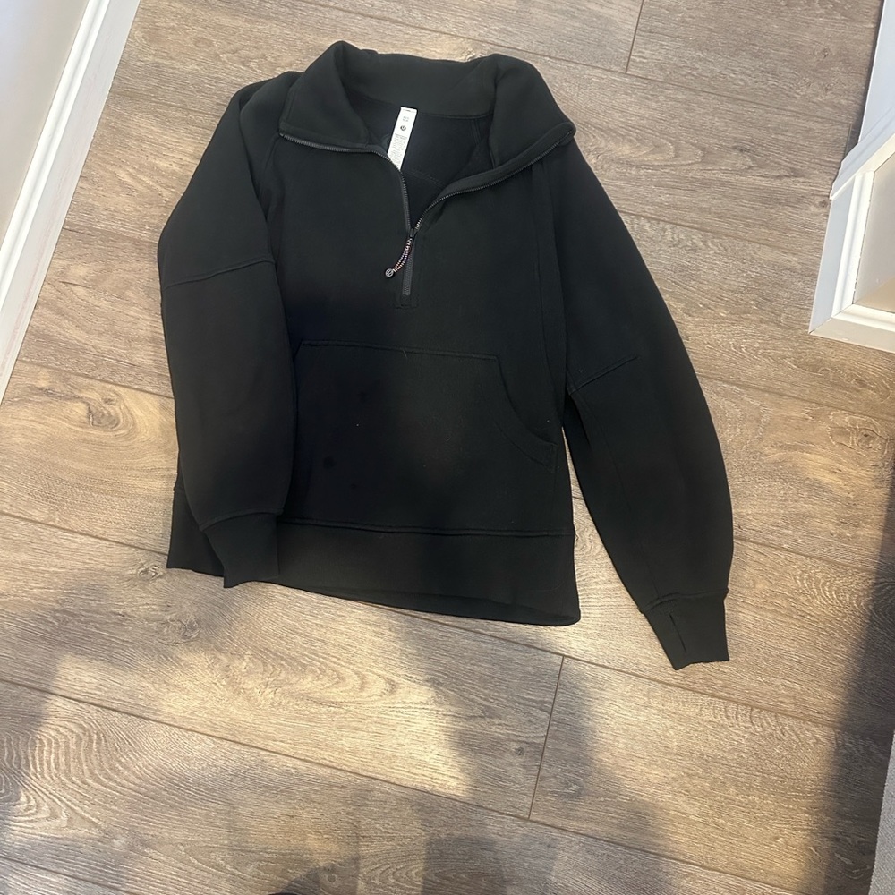 Lululemon Scuba Oversized Funnel-Neck Half
Zip Long